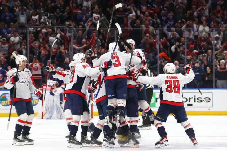 Najveći trenutak u istoriji NHL-a i hokeja – Aleksandar Ovečkin postao najbolji strelac oborivši rekord Greckog