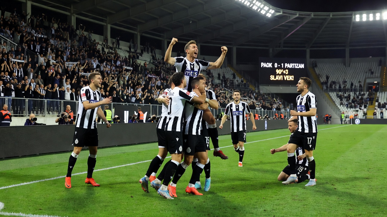 Partizan slavi vek PAOK-a u Solunu Partizan slavi vek PAOK-a u Solunu