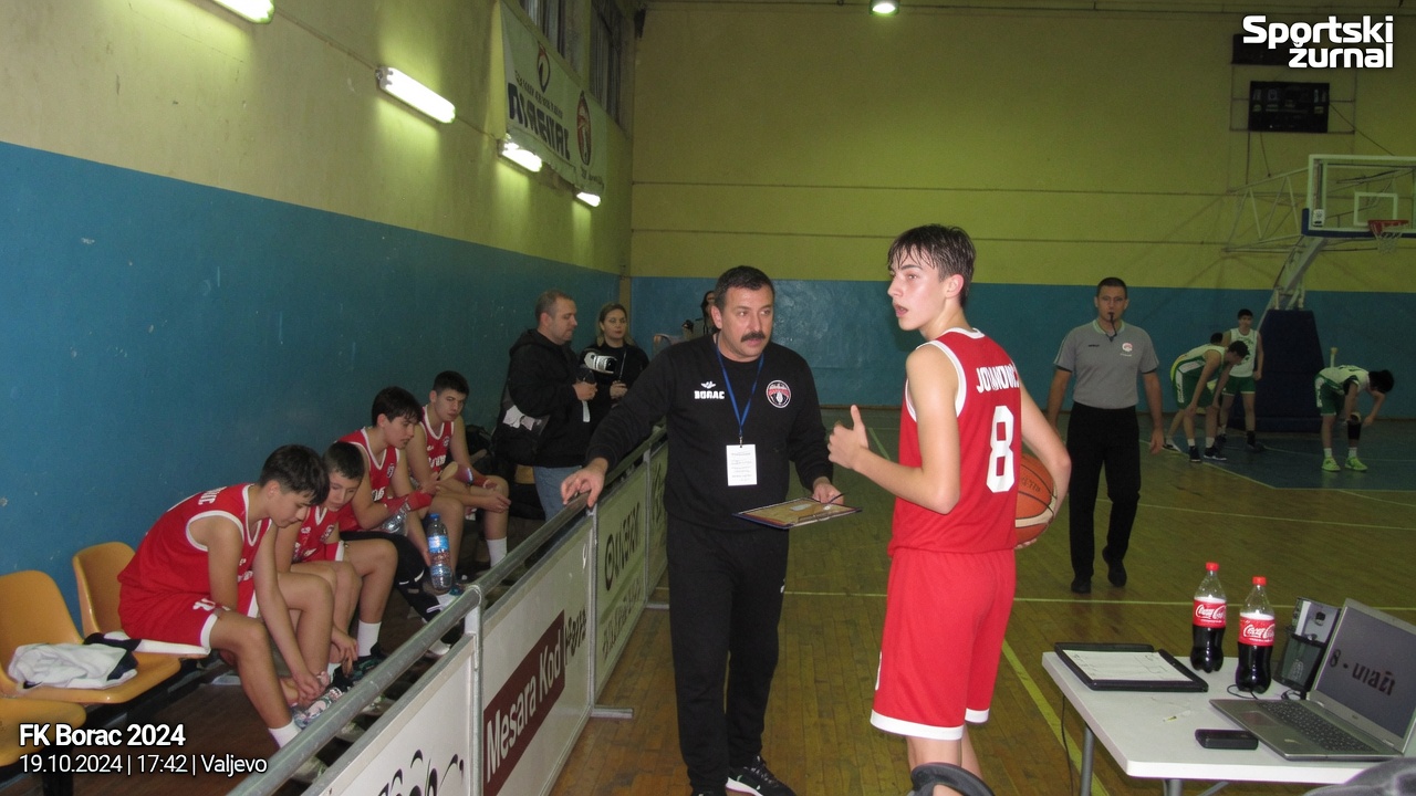 Đorđević slavio, Šaras čestitao rivalu